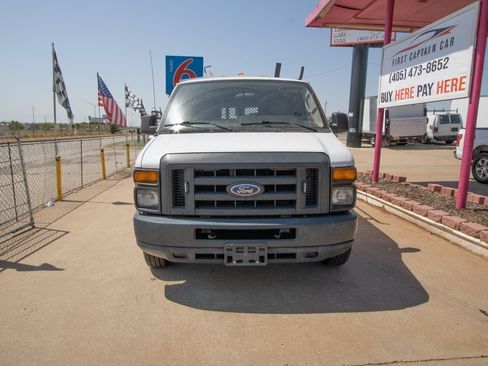 Used 2014 Ford E-150 and Econoline 150 w/ Power Group RWD image 3