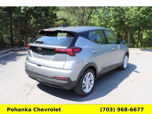 New 2027 Chevrolet Bolt LT FWD image 7