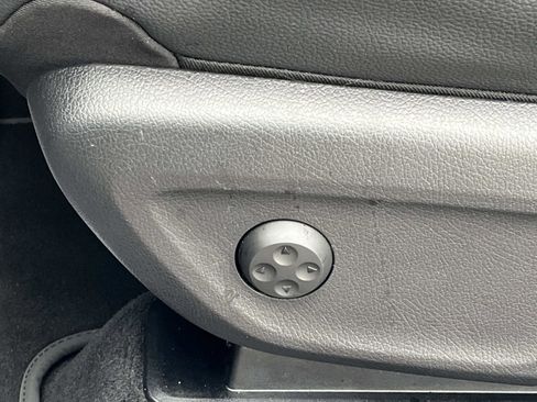 Certified 2025 Mercedes-Benz GLE 350 GLE 350 image 21