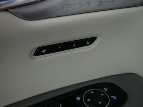Used 2024 Cadillac XT6 Premium Luxury w/ Technology Package AWD/4WD image 18