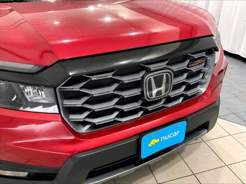 Used 2023 Honda Passport TrailSport image 32