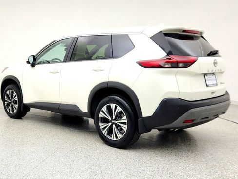 Used 2023 Nissan Rogue SV AWD/4WD image 7