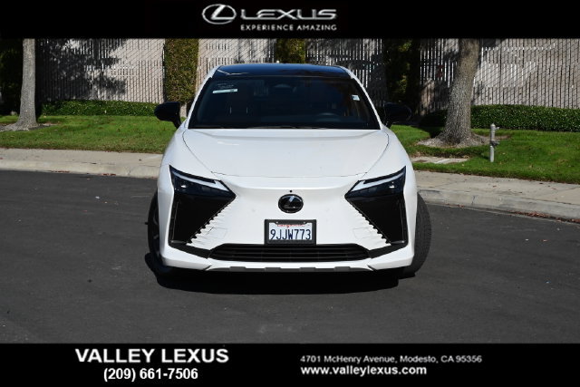 Certified 2023 Lexus RZ 450e Premium w/ Technology Package AWD/4WD image 2