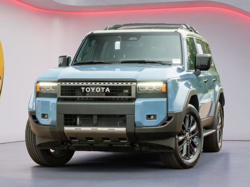 Used 2025 Toyota Land Cruiser w/ Premium Package AWD/4WD image 1