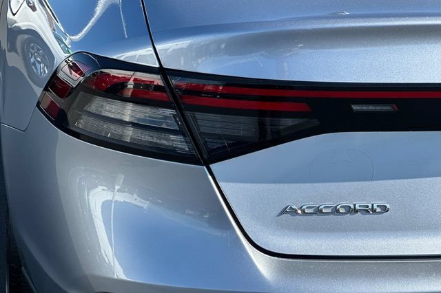 Used 2023 Honda Accord EX image 29