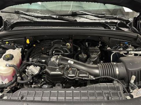 Used 2024 Jeep Grand Cherokee L Overland w/ Luxury Tech Group IV image 29