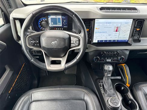 Certified 2022 Ford Bronco Badlands w/ Sasquatch Package image 22