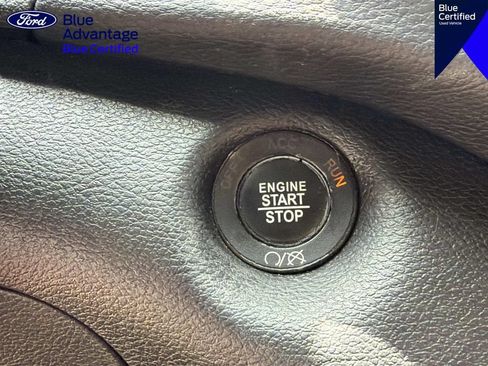 Used 2020 Jeep Cherokee Latitude Plus FWD image 29