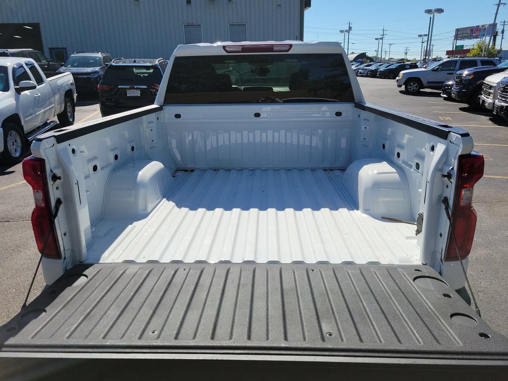 Used 2026 Chevrolet Silverado 1500 RST AWD/4WD image 12