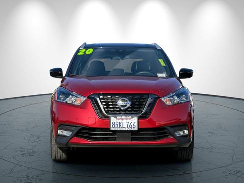 Used 2020 Nissan Kicks SR w/ SR Premium Package FWD image 9