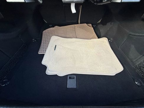 Used 2011 Mercedes-Benz E 350 E 350 4MATIC Sedan 4D image 15