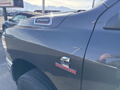 Used 2019 RAM 2500 Big Horn image 10