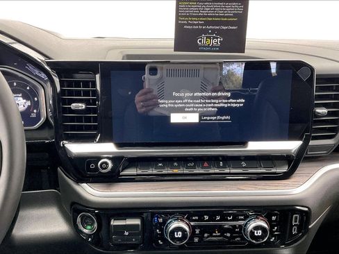 New 2026 GMC Sierra 1500 SLT w/ SLT Premium Package image 7