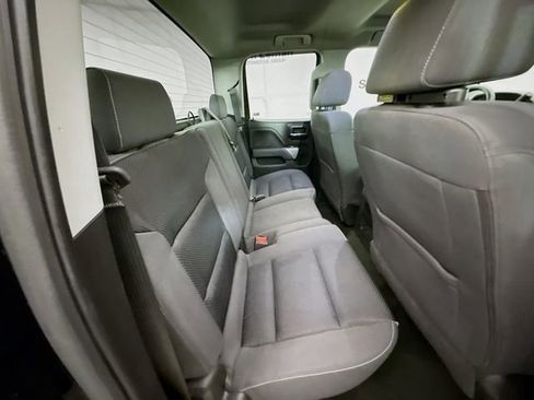 Used 2018 Chevrolet Silverado 1500 LT w/ Midnight Edition image 26