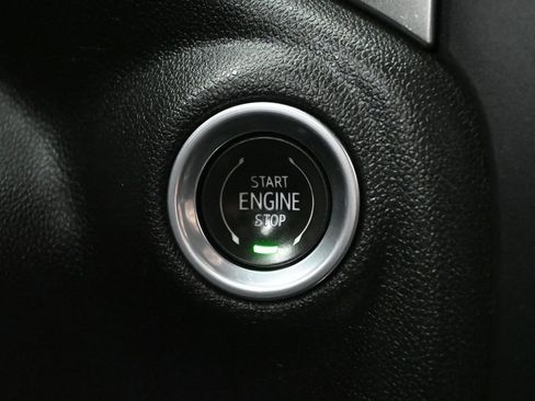 Used 2019 Chevrolet Silverado 1500 RST w/ All-Star Edition image 40