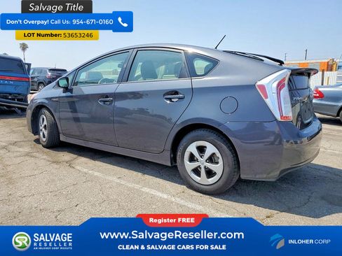 Used 2015 Toyota Prius Two FWD image 3