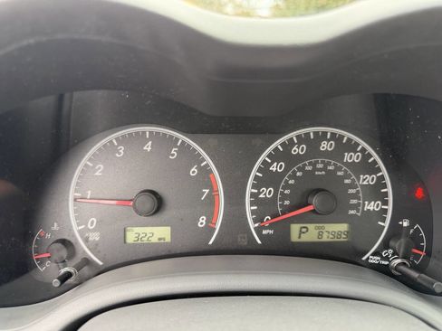 Used 2010 Toyota Corolla LE image 29