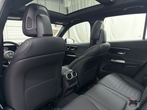 New 2026 Mercedes-Benz GLC 43 AMG 4MATIC image 18