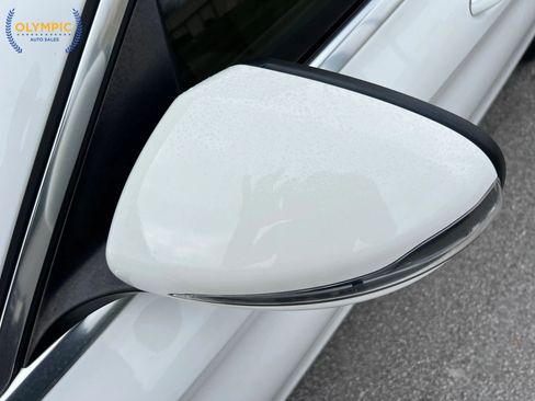 Used 2016 Mercedes-Benz C 300 Sedan w/ Premium 1 Package image 18