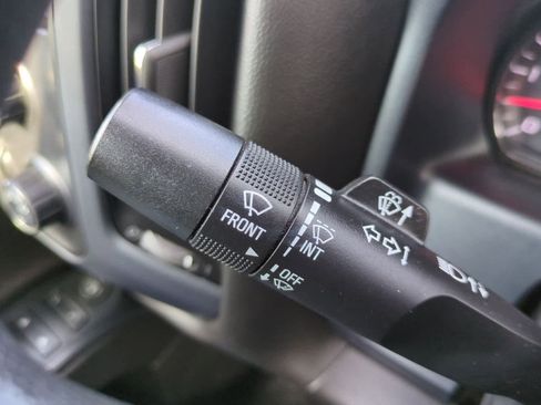 Used 2018 Chevrolet Silverado 1500 W/T w/ Trailering Package image 24