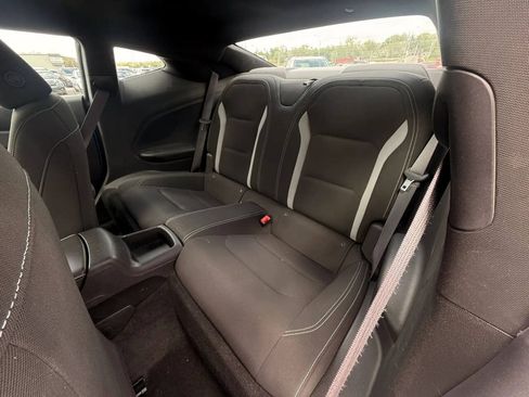 Used 2017 Chevrolet Camaro LT RWD image 13