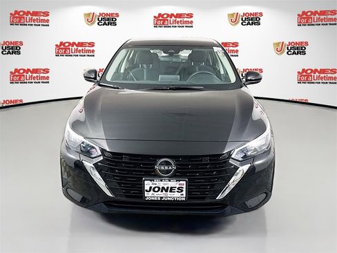 Certified 2024 Nissan Sentra SV image 11