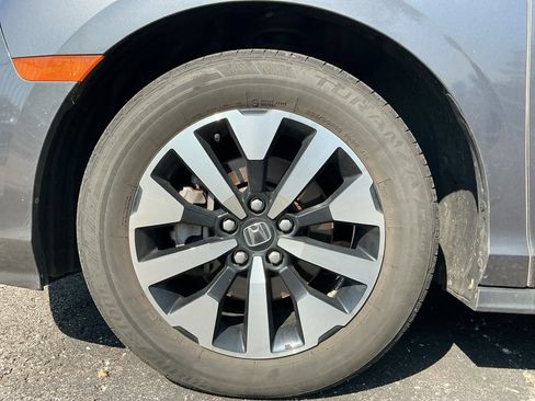 Used 2025 Honda Odyssey EX-L image 9