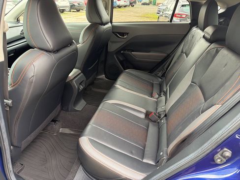 Used 2024 Subaru Crosstrek 2.5i Limited w/ Crosstrek Mirror Package AWD/4WD image 9