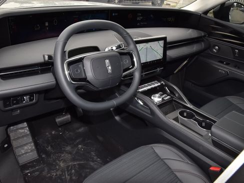New 2026 Lincoln Nautilus Reserve w/ Jet Appearance Package AWD/4WD image 34