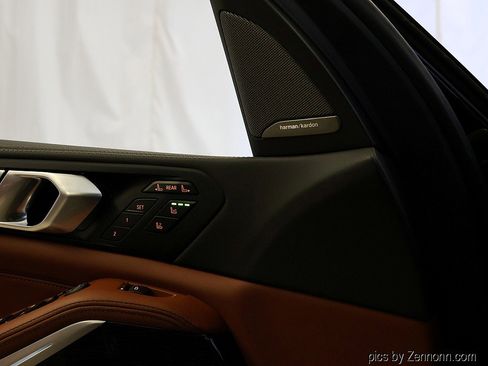 New 2026 BMW X7 xDrive40i w/ Executive Package image 28