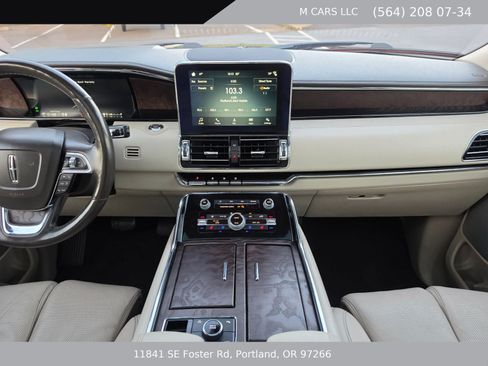 Used 2018 Lincoln Navigator L Reserve w/ Technology Package AWD/4WD image 15