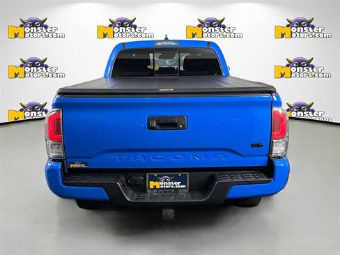 Used 2021 Toyota Tacoma TRD Sport image 6
