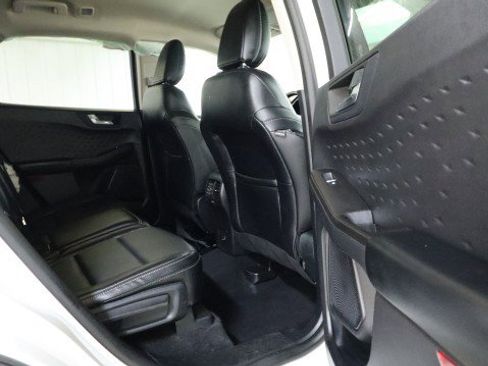 Used 2020 Ford Escape SEL image 11