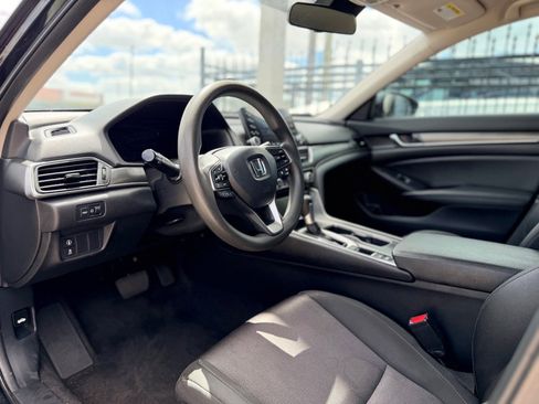 Used 2019 Honda Accord LX image 15