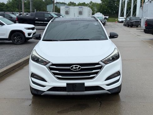Used 2017 Hyundai Tucson Night AWD/4WD image 3