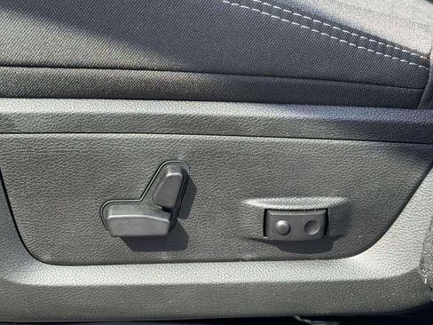 New 2025 RAM 2500 Big Horn image 28