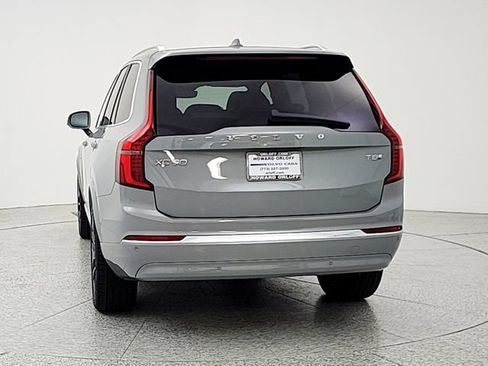 New 2026 Volvo XC90 T8 Plus AWD/4WD image 6