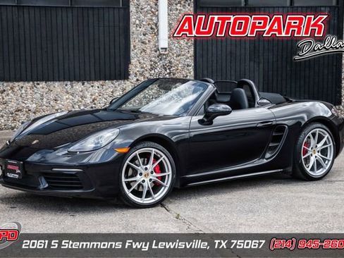Used 2017 Porsche 718 Boxster S image 1