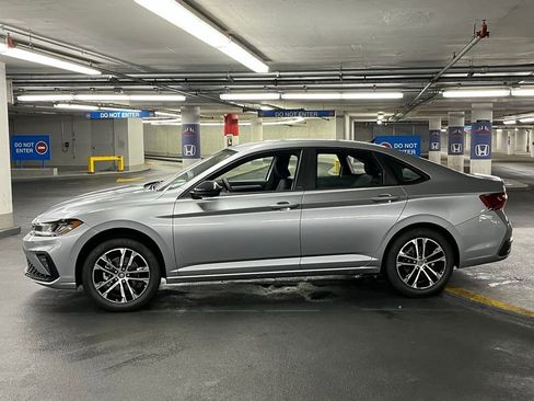 New 2025 Volkswagen Jetta Sport image 29