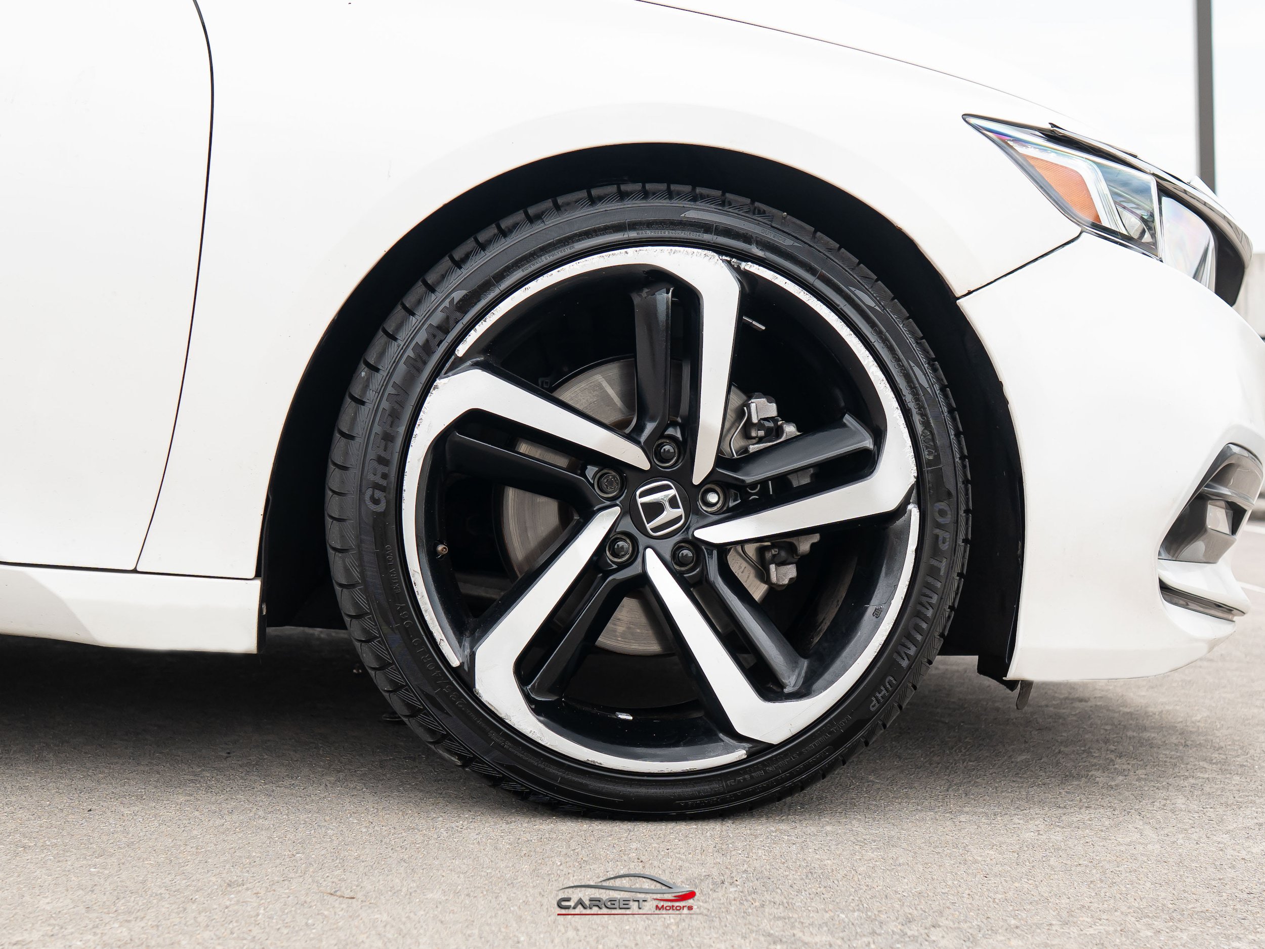 Used 2020 Honda Accord Sport image 9