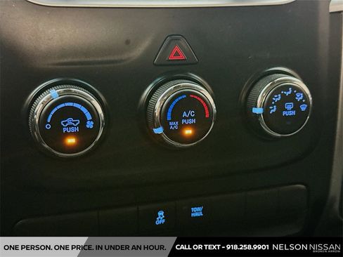 Used 2021 RAM 1500 Classic SLT image 15