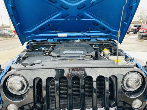 Used 2016 Jeep Wrangler Unlimited Sport image 34