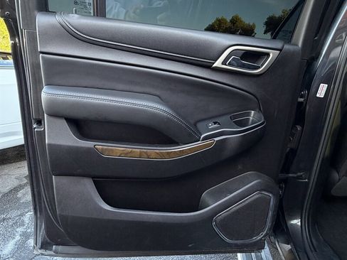 Used 2018 GMC Yukon XL Denali w/ Denali Ultimate Package image 44