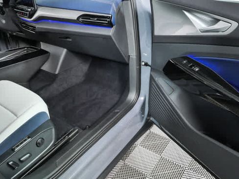 Certified 2025 Volkswagen ID.4 S Limited RWD image 28