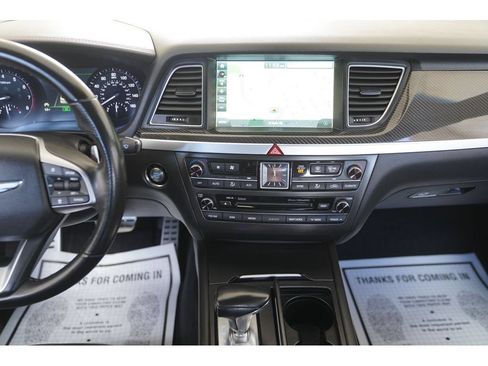 Used 2018 Genesis G80 3.3T Sport RWD image 15
