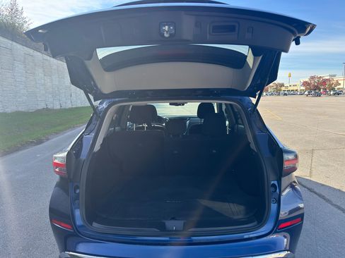 Used 2021 Nissan Murano SV image 41