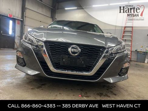 Certified 2019 Nissan Altima 2.5 Platinum image 8