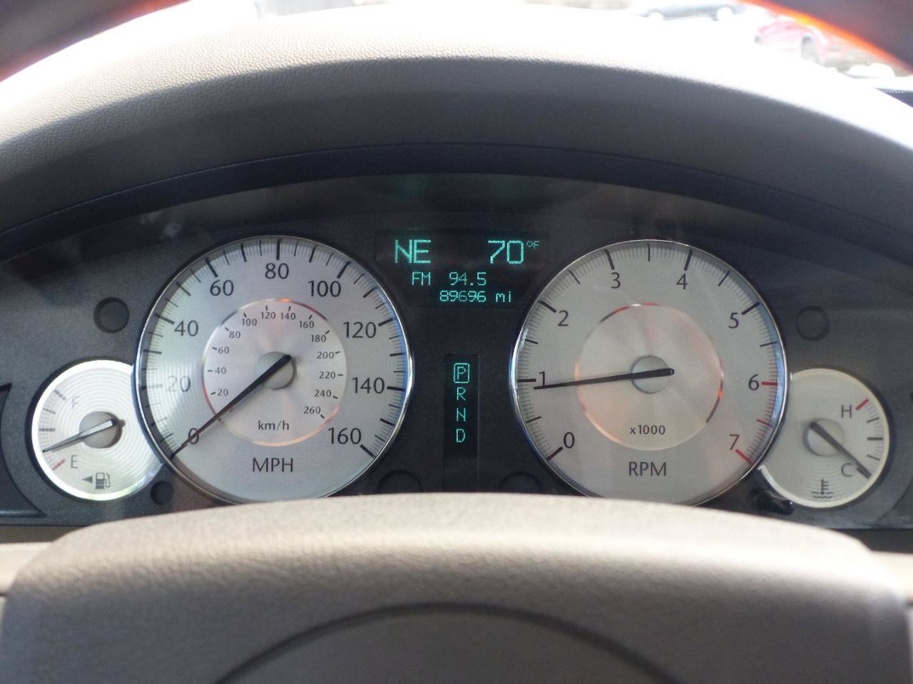 Used 2009 Chrysler 300 C w/ Protection Group II RWD image 22