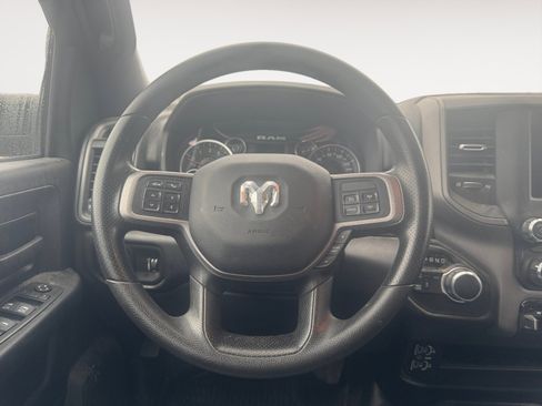 Used 2022 RAM 2500 Tradesman w/ Chrome Appearance Group image 12