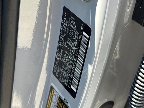 Used 2025 Hyundai Kona SEL FWD image 35